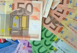 швейцарские зарплаты в евро