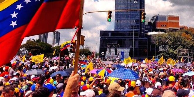 Венесуэла 500 5000 боливаров
