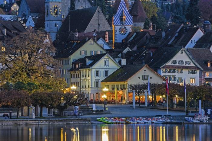 Цуге самый маленький город в германии